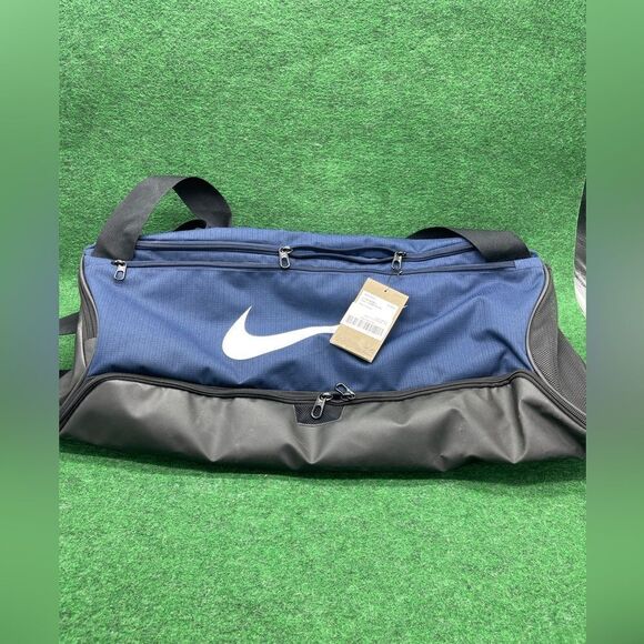 Lot  2 Nike Large Bag Duffle - Picture 1 of 2